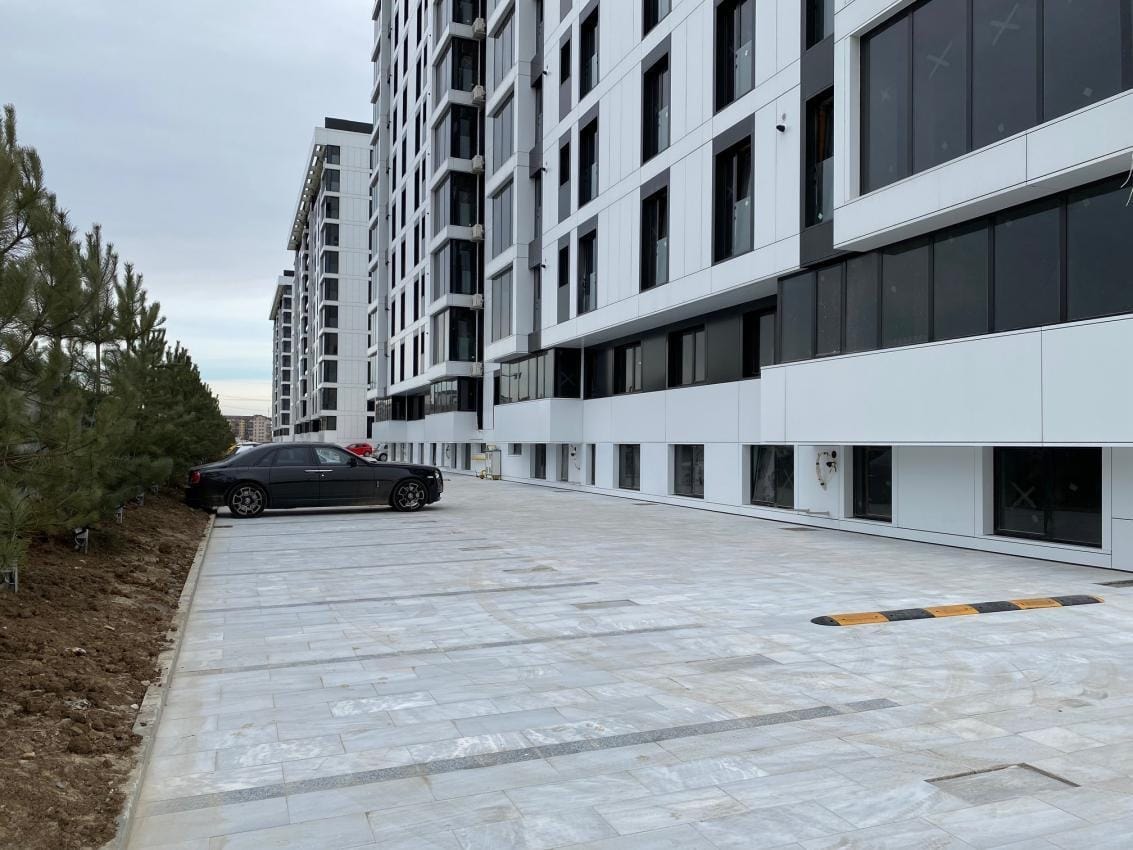 3 Camere Transparent Residence 3