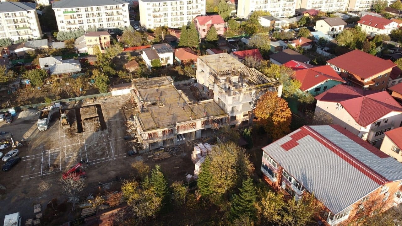 Studio Amesa Residence